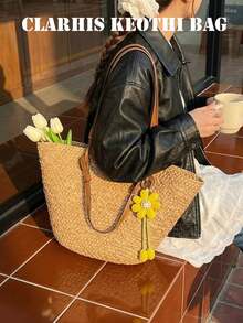 This Fresh Floral-Decorated Straw Tote Bag With A PU Shoulder Strap Is A Must-Have Large-Capacity Bag For Students And Office Workers On Summer Beach Trips. - Brown - View 4