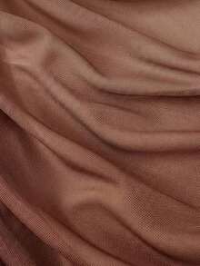 Vestido de malla de longitud media con un hombro, fruncido y efecto ombré - Multicolor 2 - Ver 4
