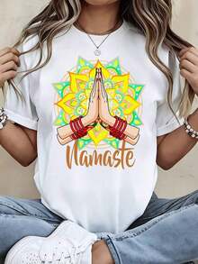 Camiseta con diseo de yoga "Namaste" de color crema con patrn de mandala y manos en posicin de oracin para meditacin y bienestar - Blanco - Ver 2
