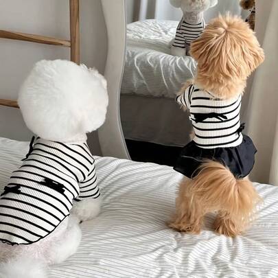 1 pieza Nuevo vestido a rayas de pareja para primavera y verano, ropa para oso de peluche, ropa para perro Pomerania, vestido a rayas para gato mascota, chaleco a rayas de manga corta para perro y gato, nuevo vestido de verano, oso de peluche, Yorkshire, ropa para mascota de oso de peluche