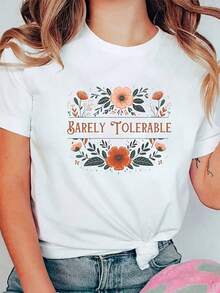 SummerCamiseta Apenas Tolerable, Camiseta Orgullo y Prejuicio, Regalo de Jane Austen, Camisetas de Bibliotecario, Regalo para Amantes de los Libros16.jpg220 g Camiseta de algodón puro de 220 g para primavera-verano. Siente la temporada en su máxima expresión. Nuestra camiseta de algodón puro de está tejida para una transpirabilidad y suavidad excepcionales, lo que la convierte en tu compañera ideal desde las flores de primavera hasta el sol de verano. Diseñada para la comodidad durante todo el día, es más que un básico: es un regalo considerado y práctico para envolver a tus seres queridos en una comodidad inquebrantable.Fashion All-match Women's Short Sleeve T-shirt, Basic Style for Inner & Outer Wear - Blanco - Ver 7