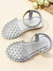 1 đôi sandal cho bé gái, chất liệu lưới dệt màu bạc, kiểu dáng bohemian, đế bằng, thích hợp cho các bữa tiệc mùa hè, đi chơi hàng ngày và đi biển. - Bạc - Xem 5