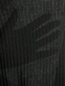 Camiseta casual de mujer con botones, mangas cortas y volantes de color contrastante - Blanco y Negro - Ver 6