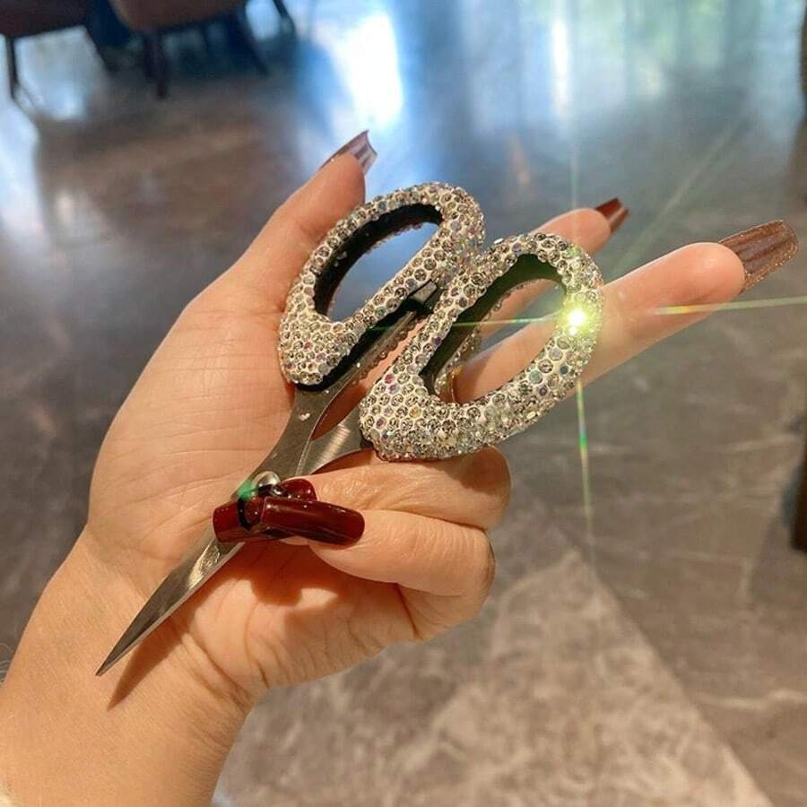 1pc Shiny Rhinestone Mini Scissors, Sewing Scissors, Small Office/Home Portable Stainless Steel Paper Cutting Scissors For Opening Packages, Trimming Bangs, Thread, Fabric, School Scissors, Sewing Tool Accessory, Rhinestone Craft