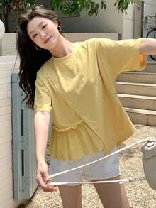 Camiseta casual de mujer para el verano con cuello redondo, manga corta, ajuste holgado y dobladillo con volantes y un solo unicolor - Amarillo - Ver 4