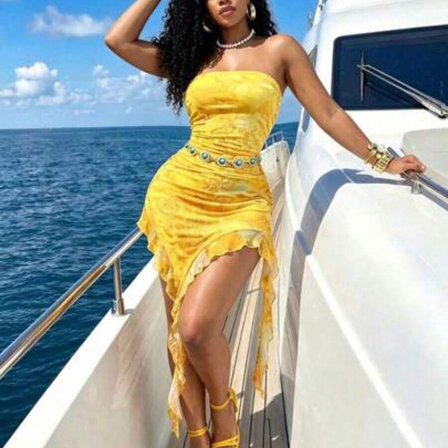 Women's Vacation Cashew Floral Print Patchwork Ruffle Asymmetric Hem Fitted Sexy Bandeau Dress, Beach Outfits For Women , Beach Outfit For Women , Beach Outfits , Beach Outfit ,Summer , Summer Dress , Summer Dresses For Women , Summer Tops, Summer Dresses , Summer Clothes , Summer Outfits For Women , Summer Outfits , Summer Outfit For Women , Beach Vacation Outfits For Women , Vacation Outfits Women , Holiday Outfits For Women , Vacation , Holiday , Summer Holiday Outfits , Holiday Outfi - Amarillo - Ver 1