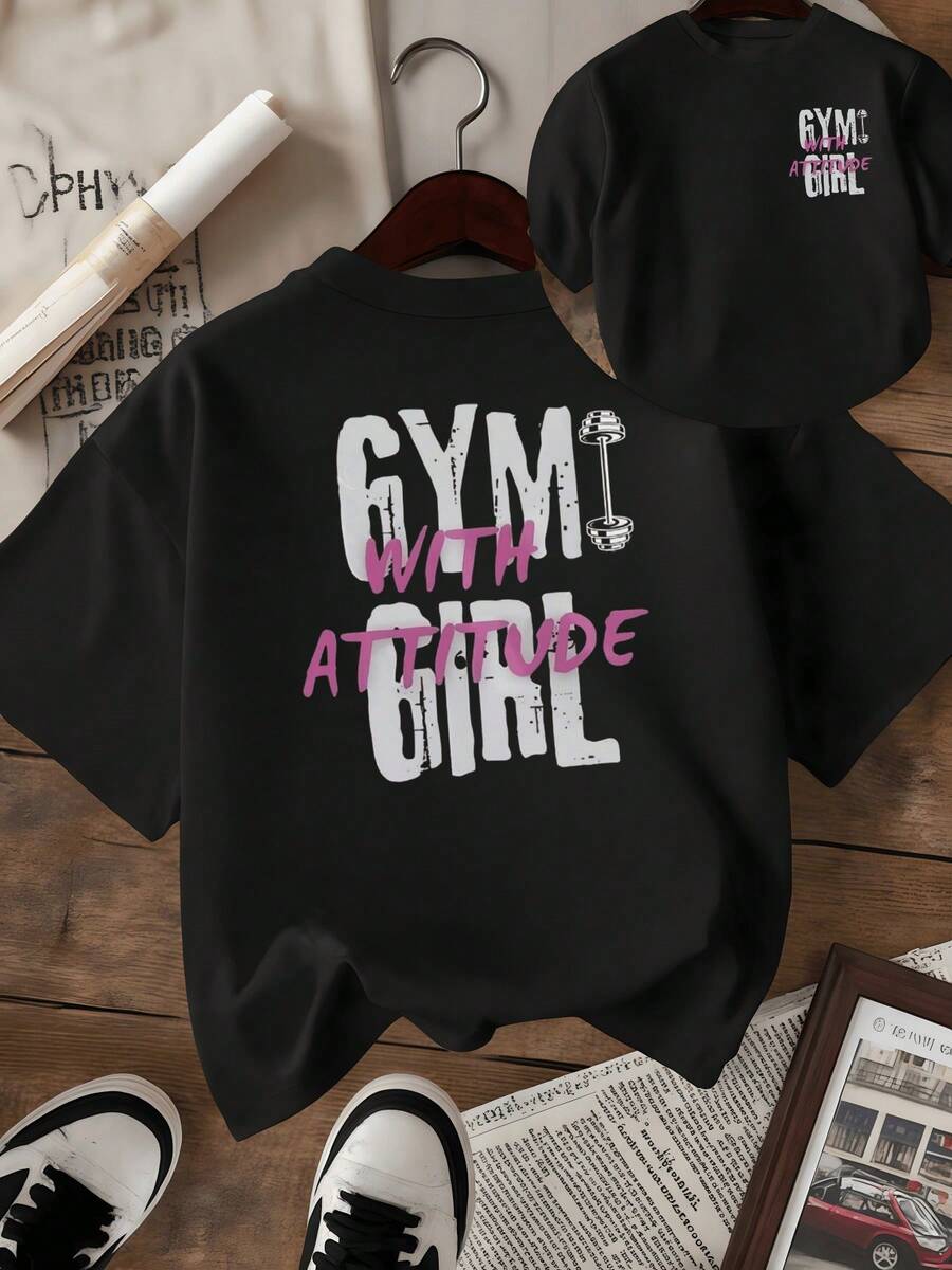 Frase inspiradora que transmite fuerza interior y confianza mostrando una pesa que simboliza determinación y actitud positiva perfecta para mujeres activas y seguras camiseta de mujer de doble cara casual cómoda para uso diario - Negro - Ver 1