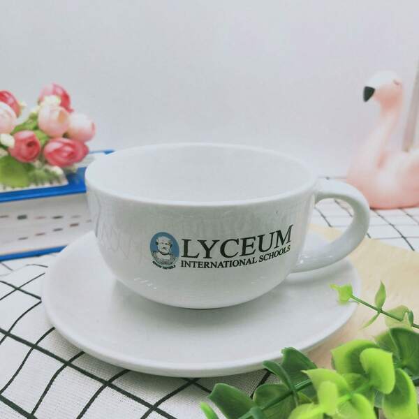Bộ tách và đĩa cà phê tròn, thích hợp làm quà tặng cho bạn bè.