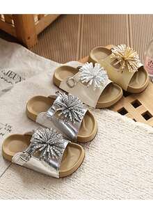 Sandalias para niñas pequeñas con decoración de borlas y pedrería, correas ajustables, sandalias planas, zapatos de playa de verano para niños - Beis - Ver 4