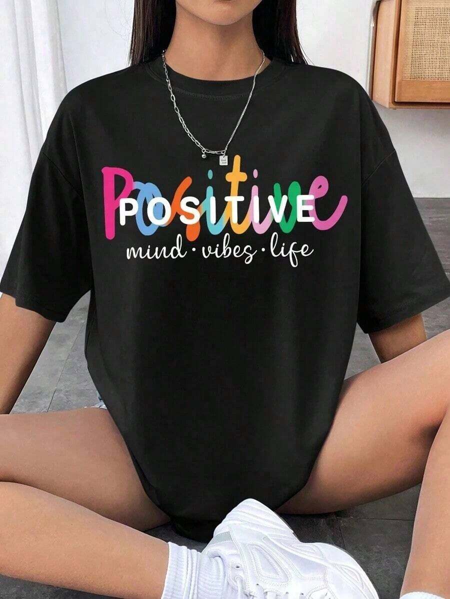Casual Wear Drop Sleeve T-Shirt With Graphic Slogan POSITIVE LIFE VIBES - Unisex Urban Vintage Style, Short Sleeve Cotton T-Shirt With Round Neck, Suitable For Spring, Summer And Autumn. - 黑色 - 查看 1