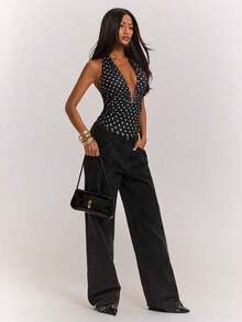 Top halter corto con espalda descubierta y nudo delantero, de tela texturizada y unicolor, para mujer, ideal para vacaciones en la playa - Negro - Ver 6