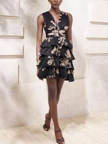 Vestido elegante sin mangas con cuello en V y lazo de cintura con mariposa, falda de pastel con capas, silueta ajustada en línea A, tela ligera y fluida, adecuado para fiestas en discotecas, eventos de moda, reuniones casuales, exposiciones de arte y vida nocturna urbana, que muestra el encanto de la personalidad y un estilo de vanguardia - Multicolor - Ver 8