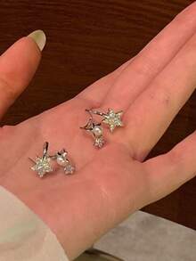 2件套星形仿珍珠耳钉，银色水钻耳环，简约女士耳夹耳环，适合日常佩戴/派对 - 銀色 - 查看 3