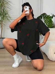 Plus Size Black Casual Short-Sleeved T-Shirt With Cherry Embroidery. All Kinds Of Prints, Jacket, Round Neck T-Shirt, Casual, For Office, For Travel, Very Popular, Sporty Style, Print/Pattern, 100% Cotton T-Shirt, Casual T-Shirt, Comfortable, Soft, Breathable. The Latest Popular Bestseller - 黑色 - 查看 4