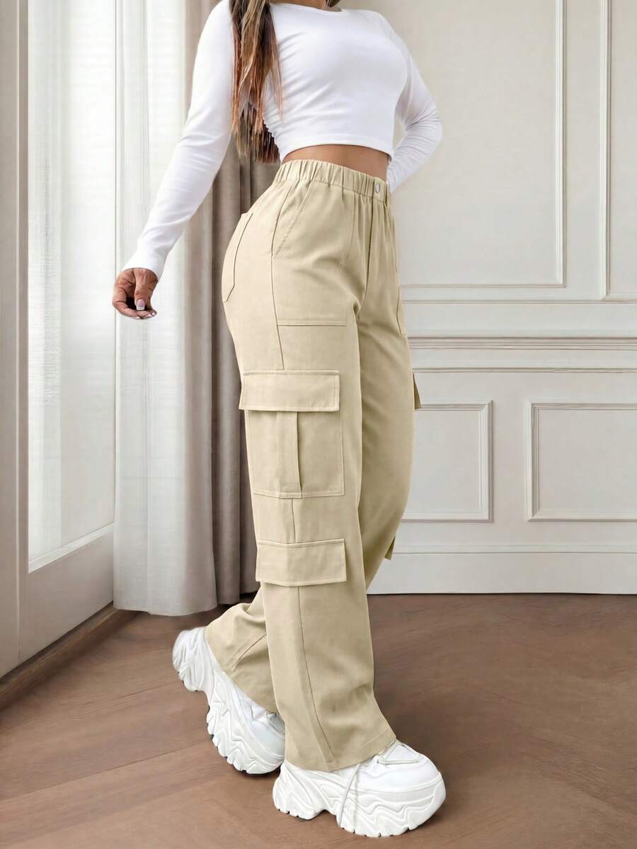 Pantalon cargo élégant et mignon au style Y2K avec boutons et poches multiples, léger. Convient pour la rentrée scolaire, la remise des diplômes, les clubs, les anniversaires, Halloween, Thanksgiving, la fête des mères, les concerts, la gym, la plage, le bureau, le port quotidien, les sports, l'aéroport, la rue, la fête des enseignants, le printemps, l'été, l'automne, l'hiver