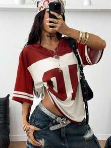 Camiseta suelta de malla transpirable con gráficos, para uso casual y salir, estilo urbano de verano para mujer - Rojo y blanco - Ver 3