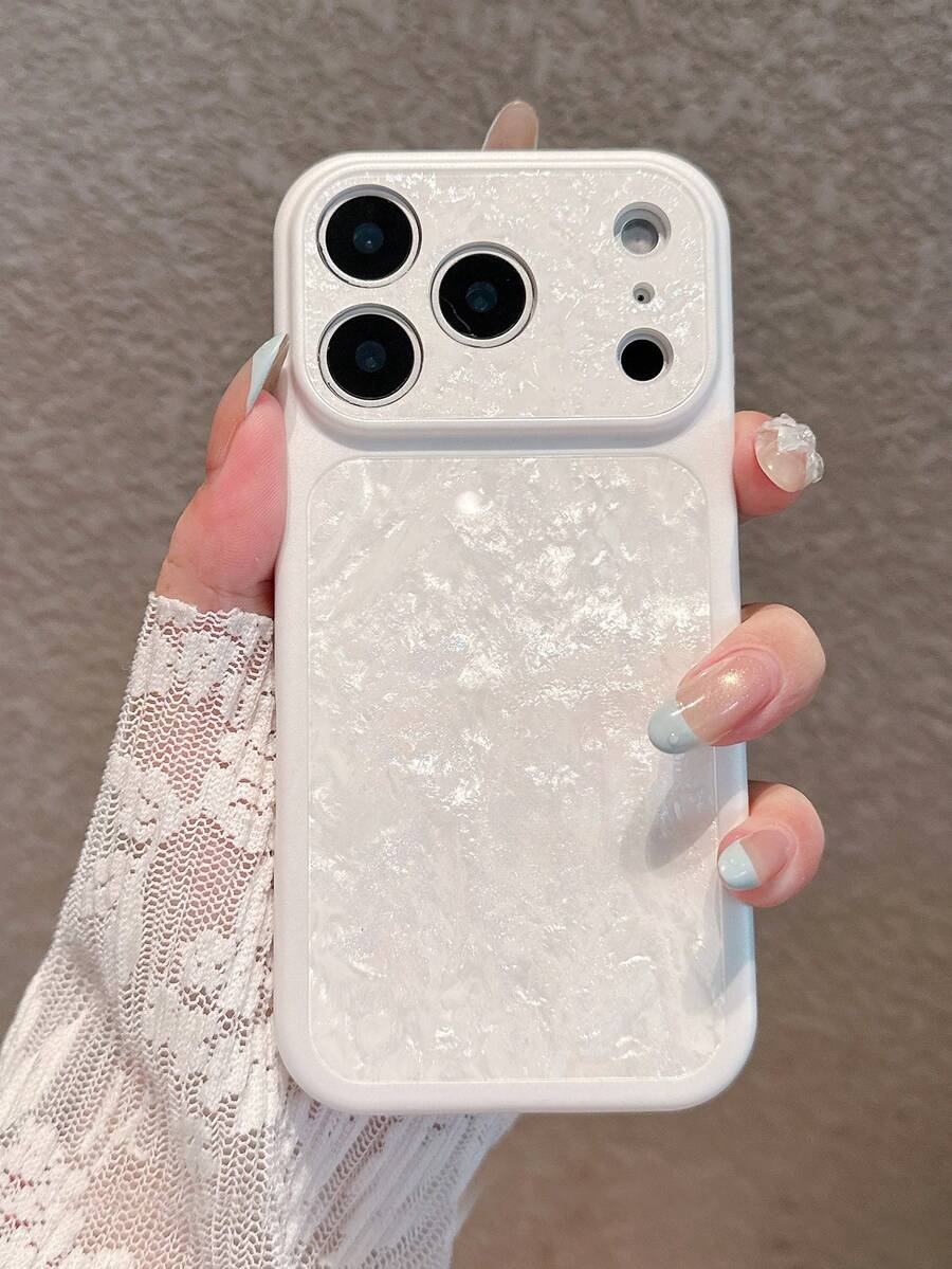 Premium Pearl White Shell Texture Large Window 17 Pro Max Phone Case, Full Coverage Anti-Drop Protection, INS Style High-End Aesthetic, Matte Design Anti-Slip And Anti-Sweat, Elegant Elegant With Sophisticated Style, Minimalist Creative Design, Niche Unique Fashion Taste