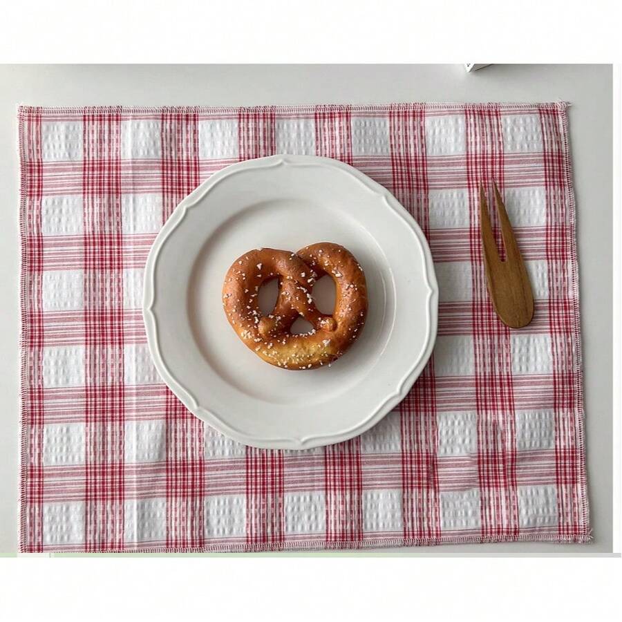 1/2/6pcs Alas Meja Motif Kotak-kotak Merah dan Putih Gaya Korea, Serbet Kain Kasa Bertekstur Gelembung, Alas Serbaguna untuk Isolasi Panas, Latar Belakang Fotografi Makanan - MultiWarna - View 1