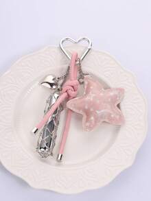 Una estrella de mar plateada brillante, bolsa rosa colgante, elemento oceánico llavero colgante, la mejor opción para accesorios de vacaciones - Plateado - Ver 3