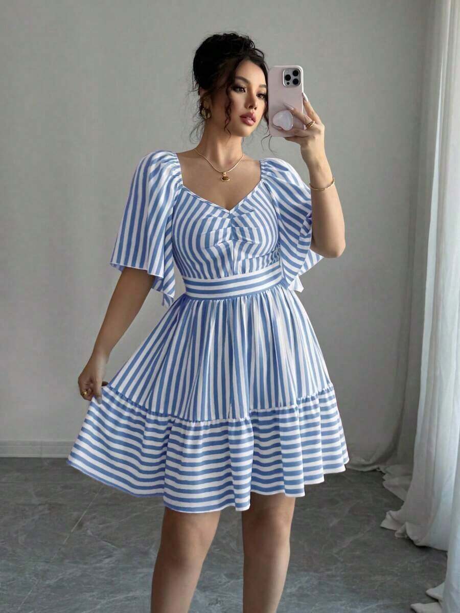 Elenzya Vestido de primavera y verano de talla media con rayas azules y blancas, manga corta, elegante y casual, con cintura ajustada para mujeres - Azul y blanco - Ver 1
