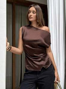 Blusa de oficina para mujer con cuello de barco, mangas cortas y corte cropped en color beige - Marrón - Ver 5