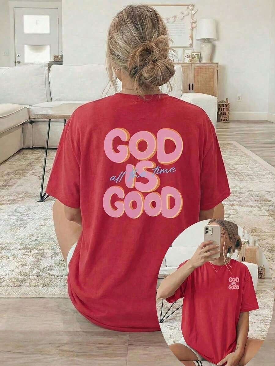 Camisetas de verano de manga corta para mujer, con estampado de doble cara en la parte delantera y trasera, mangas cortas y cuello redondo. Presenta una impresión tridimensional en rosa de la frase "GOD IS GOOD". Hechas de tela transpirable y lavable a máquina, adecuadas para comodidad durante todo el año. Camisetas gráficas para mujer 100% algodón. - Rojo - Ver 1