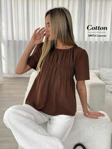 Camisa casual de mujer de unicolor, cuello redondo, manga corta y plisada - Marrón Chocolate - Ver 3