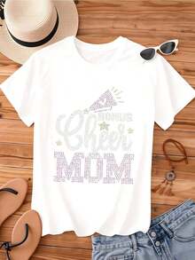 Camiseta Casual de Mujer, Corte Holgado, Cuello Redondo, Manga Corta, con Diseño de Mamá Graduada con Pedrería para Celebración de Graduación - Alta Calidad - Blanco - Ver 3