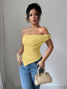 Blusa de verano para mujer con hombros decorados con botones y bajo asimétrico elegante - Amarillo claro - Ver 3