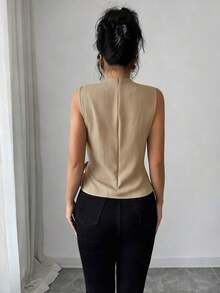 Camisa sin mangas elegante para mujer con tela de aspecto de mezclilla, cuello alto, cintura fruncida, bajo asimétrico, color azul elegante para uso casual diario, primavera/verano - Albaricoque - Ver 2