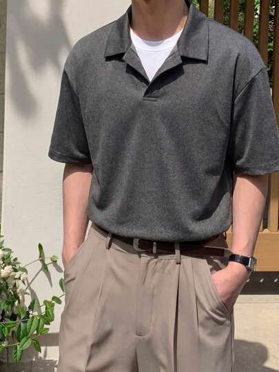 1 pieza Camisa polo para hombre, polo de 2 en 1 de color gris oscuro, de tela de punto con ajuste holgado y cómodo, estilo minimalista elegante casual y de negocios, adecuado para el uso diario y ocasiones casuales de verano