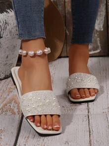 Sandalias de plástico planas, casuales y versátiles para exteriores con decoración de rhinestones para mujer de talla grande, sandalias de playa antideslizantes para primavera/verano - Beis - Ver 4