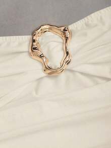 Vestido corto ceñido y sin tirantes para mujer con hebilla metálica - Albaricoque - Ver 6
