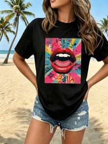 Camiseta de Mujer 2026, Nueva de Verano, Cuello Redondo, con Estampado de Labios Rojos Llamativo, Diseño de Fondo Colorido, Seda de Leche Doble Cepillada, Cómoda y Transpirable, Versátil para Uso Diario, Viajes al Trabajo, Casual, Efecto Adelgazante, Top Multicolor. - Negro - Ver 6