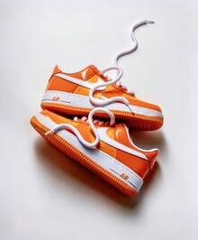 Nike Air Force 1 '07 LV8 Edge Men's Casual Sneakers Safety Orange/White HV9405-800 | Court-To-Street Style, Iconic Silhouette - 橘色 - 查看 1