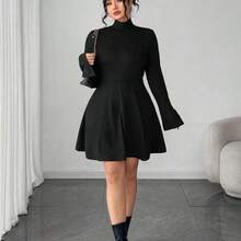 Vestido elegante de unicolor de punto elástico con cuello alto para mujer talla grande, nuevo para otoño/invierno - Burdeos - Ver 4