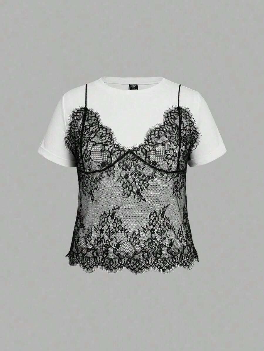 Camiseta corta de manga corta de talla grande de 2 en 1 con cuello redondo y contraste de encaje, para el verano - Blanco y Negro - Ver 1