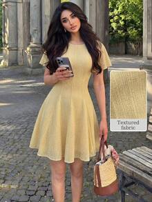 Vestido elegante y romántico de manga corta con encaje tejido amarillo, cintura y línea A para mujer, primavera/verano - Amarillo - Ver 9