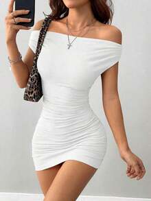 Vestido mini con hombros descubiertos y volantes, sexy - Blanco - Ver 1