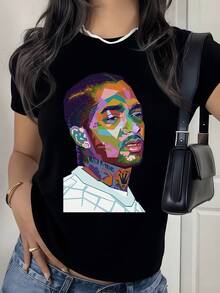 Colorful Portrait With Geometric Strokes Reflecting Urban Energy, Modernity, And Artistic Self-Expression With Vibrant Nuances That Convey Strength And Confidence. Casual, Comfortable, And Modern Women's T-Shirt - 黑色 - 查看 8