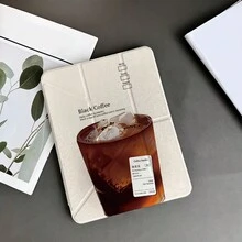 1个冰黑咖啡图案带笔槽的支架，多角度设计，兼容iPad 10.9/10.2/Air第五代/Pro 11/10代/9.7/Air 2/7/8代/Air 4/5/Air 13/11(M3 2025)/11(A16 2025)，兼容OPPO平板电脑，兼容华为MatePad，兼容荣耀平板电脑 - 彩色 - 查看 2