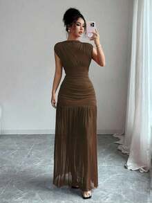 Nuevo vestido de moda de cuello alto sólido rojo sin mangas, con diseño sexy de malla calada y plisado en línea A, adecuado para fiesta de graduación, eventos festivos, citas - Marrón - Ver 7