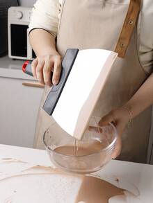 1pc Multifunctional Stainless Steel Chocolate Spatula With Temperature Control, Available In 16cm/22cm Sizes, Plastic Handle Chocolate Tempering Scraper, T-Shaped Stainless Steel Scraper, DIY Cake Decorating Tool, Ergonomic Design For Easy Operation, Suitable For Home And Commercial Use, Chocolate Making Tool, Chocolate Melting And Stirring Spatula - Multicolor - View 7