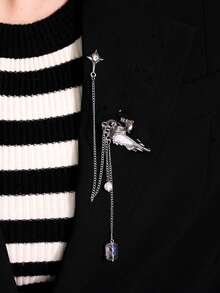 Punk Hiphop Metal Chain Faux Pearl Tassel Animal Horse Brooch, Unique Cyberpunk Design Formal Suit Decoration Pin - Multicolor - View 4