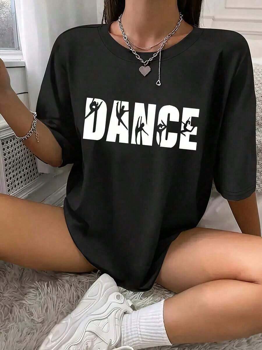 Camiseta Gráfica Casual de Danza para Mujer - Letras de Ballet Atrevidas - Camiseta Ligera para Uso Diario y Actuaciones para Bailarines - Tela No Transparente - Atuendos de Primavera/Otoño/Verano - Ropa de Danza y Uso Casual, Ropa de Baile, Moda de Temporada, Estilo Juvenil, Material No Transparente, Top de Primavera/Verano, Camiseta de Corte Relajado, Tela Transpirable, Camiseta Estampada, Camiseta Gráfica para Entusiastas, Camisetas Gráficas para Mujer, Camiseta de Verano, Camiseta Casual, Atuendos de Vacaciones para Mujer, Diseño Juvenil y a la Moda. - Negro - Ver 1