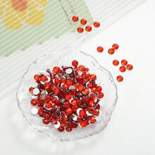 2mm至6mm銀底樹脂彩色水鑽，免加熱平底背膠亮面水鑽，適用於手工DIY服飾、鞋子、包包、瓶子與手機殼裝飾 - 2毫米5000顆 - 查看 44