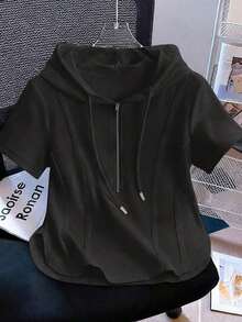 Camiseta con capucha y cremallera asimétrica de manga corta, nueva diseño de top casual para primavera/verano - Negro - Ver 1