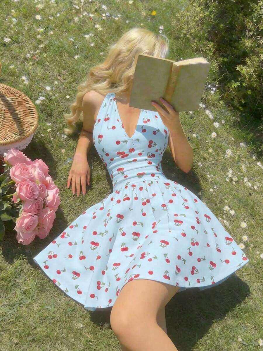 Vestido de fiesta elegante de mujer con estampado de cerezas, escote halter, espalda descubierta y cintura fruncida - Azul - Ver 1