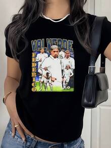 Players In Action Against A Stadium Background Celebrating Effort, Teamwork, And Sportsmanship Reflected In Vibrant Colors And Modern Energy. Comfortable Casual Women's T-Shirt For Everyday Wear. - 黑色 - 查看 1