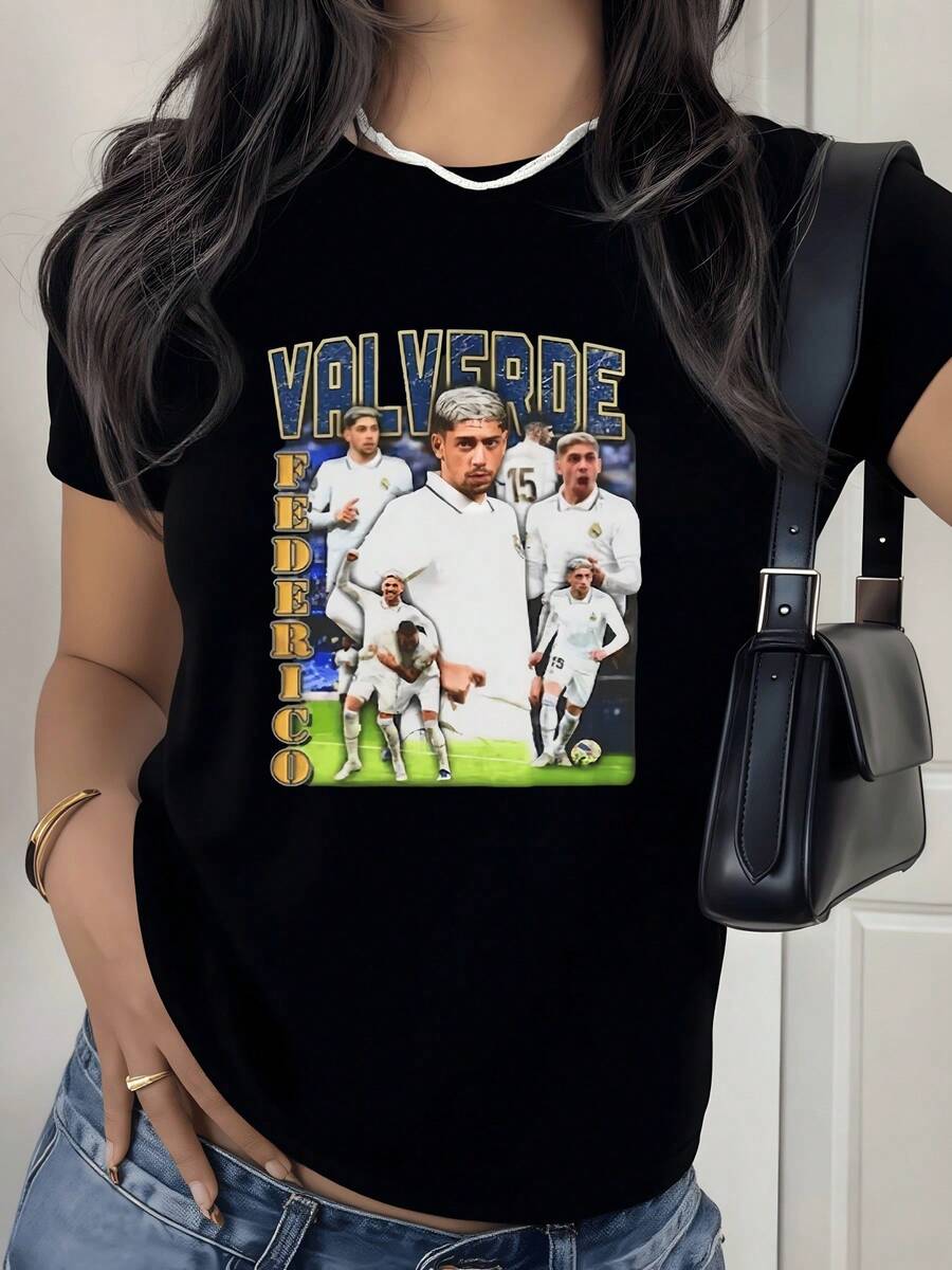 Players In Action Against A Stadium Background Celebrating Effort, Teamwork, And Sportsmanship Reflected In Vibrant Colors And Modern Energy. Comfortable Casual Women's T-Shirt For Everyday Wear. - 黑色 - 查看 1